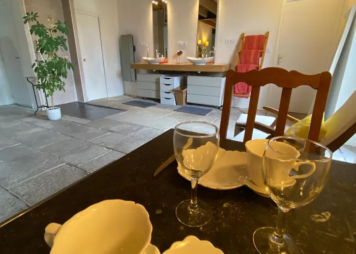 Apartment Eglise De L'exaltation